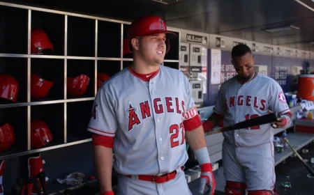 Gold Glove Winner and World Series Champion Announces Immediate Retirement