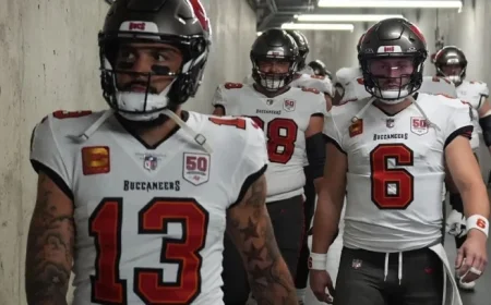 Bucs Star Evans Leaves Game Due to Concussion and Shoulder Injury