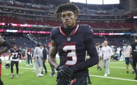 Tank Dell Injury Update Latest News on Texans Star’s Recovery and Return Timeline