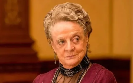 Downton Abbey Star Honors the ‘Brilliant’ Dame Maggie Smith with Heartfelt Tribute