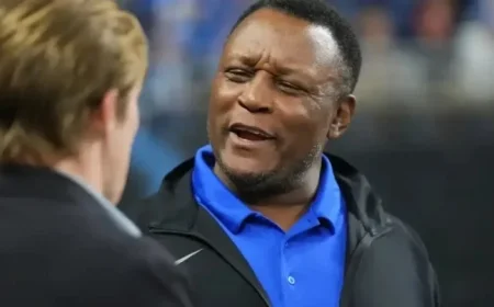 Barry Sanders Achieved 15269 Rushing Yards in a Decade Retiring Just 1457 Yards Shy of NFL Record