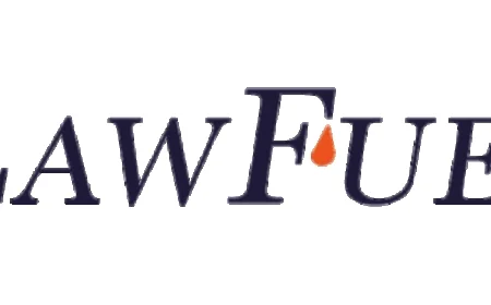 Lincoln Lawyer Creator Teams Up with Grisham in Multibillion-Dollar AI Copyright Showdown