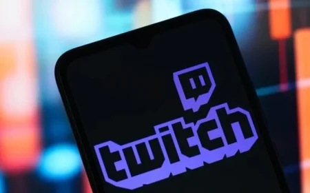 Exploring Why TwitchCon Poses Unique Safety Concerns for Streamers