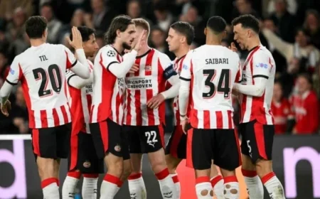 Live at 21:00 PSV vs Napoli: Hojlund Still Absent Conte Boosts Lucca