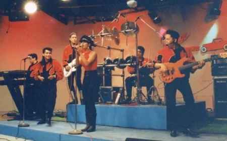 Selena Returns in a New Must-Watch Netflix Documentary