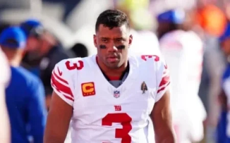 Exciting Showdown: Vancouver Canucks Face Off Against [Your Team] on October 21 2025 Game Preview