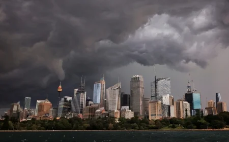 Victoria Weather Warnings: Damaging to Locally Destructive Winds Set to Batter Melbourne and Much of the State Today