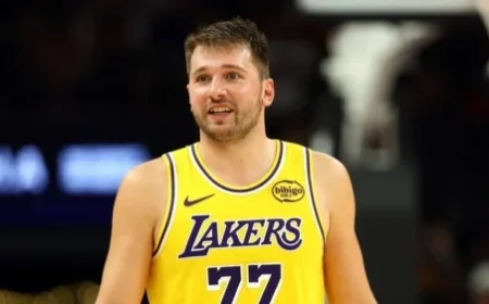 Warriors vs Lakers Prediction: Expert-Backed Picks and Odds for NBA Season Opener