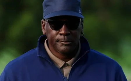 Michael Jordan’s Red Eyes Spark Fan Curiosity During His Return to NBC NBA Commentary