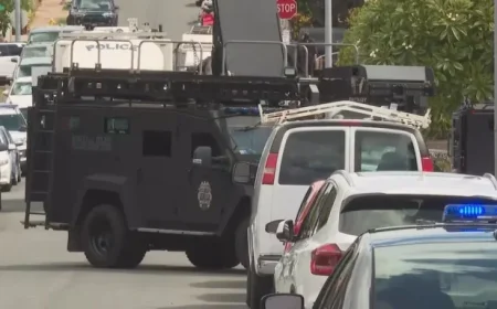 Kapahulu Barricade Incident Results in Officer Shooting