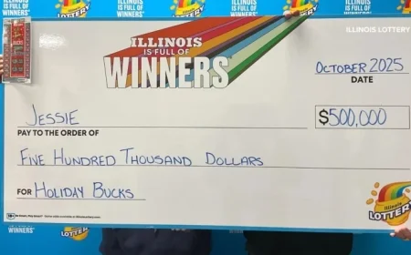 Rockford Woman Jessie Wins $500K Holiday-Themed Scratch-Off at Northridge Dr Walmart in Illinois
