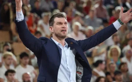 Report Reveals Splitter Takes Over as Blazers Head Coach