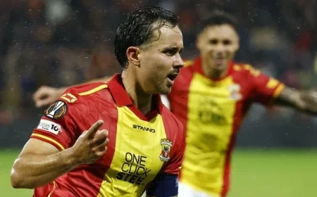 Eagles Maintain Lead Against Villa as AZ Holds 1-0 Advantage Over Slovan