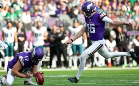 NFL Fantasy 2025: Week 8 Kickers to Start or Sit