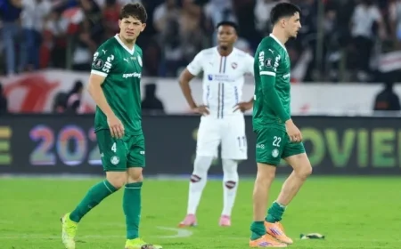 Palmeirenses Analyze Loss to LDU as Piquerez Vows to Give His All for a Comeback