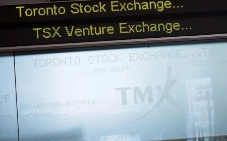 S&P/TSX Composite Declines Amid Late-Morning Trading as U.S. Stock Markets Fall