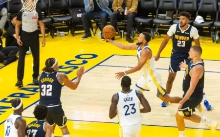 Steph Curry Shines with Vintage Performance in Warriors’ Epic Thriller