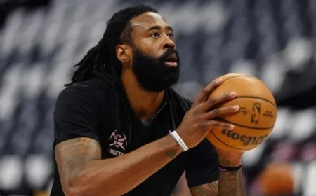Pelicans Secure DeAndre Jordan with One-Year Contract