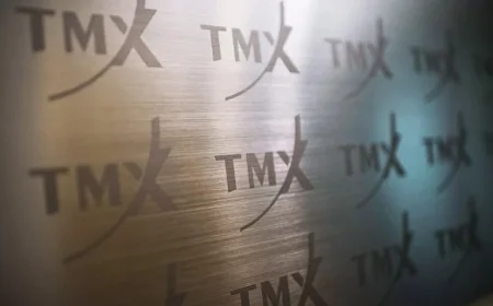 S&P/TSX Composite Surges Over 200 Points as U.S. Stocks Climb Higher