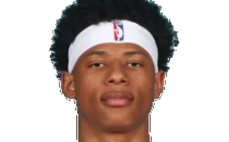 Jeremiah Fears Scores 17 Points in Impressive Debut