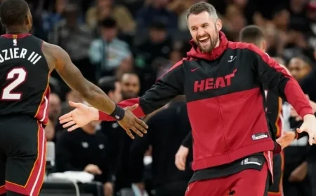 Kevin Love Removes Chauncey Billups Post Following Damian Lillard Discussion