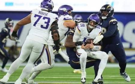 Carson Wentz Faces Tough Night As Vikings Suffer Defeat Against Chargers