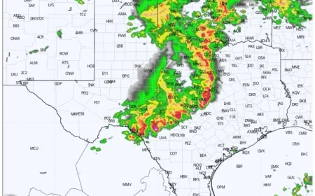 Heavy Rains Expected This Weekend, Enjoy Fall Fun with 60s Highs