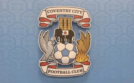Coventry City Defeats 10-Man Watford to Maintain Unbeaten Streak and Lead Championship Table