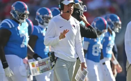 Oklahoma Fans Mock Lane Kiffin’s Florida Rumors with ‘Gator Chomp’ at Ole Miss