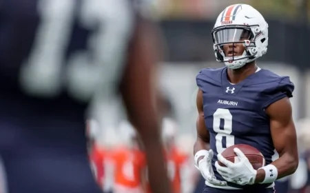 Cam Coleman Shines with One-Handed Touchdown Catch for Auburn vs. Arkansas