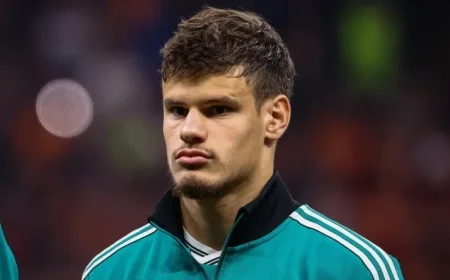 Liverpool’s Arne Slot Defends Milos Kerkez After Slow Anfield Start