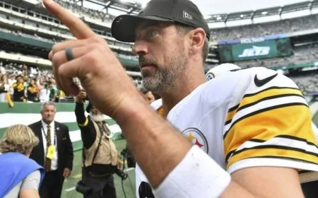 Aaron Rodgers Faces Former Team Packers as Steelers’ Elite Challenge Awaits