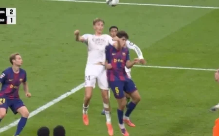 Barcelona Protests Huijsen’s Elbow on Cubarsí Preceding Bellingham’s Goal