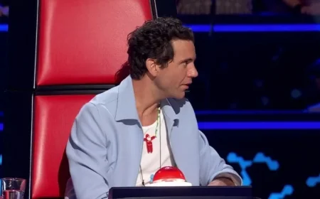 Sebastián Yatra Dances with Fans, Stuns Mika with Song Lyrics