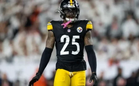 Steelers’ DeShon Elliott Injures Leg Against Packers