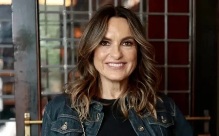 Mariska Hargitay Shares Multiple ‘Friends’ Auditions, Comedic Aspiration