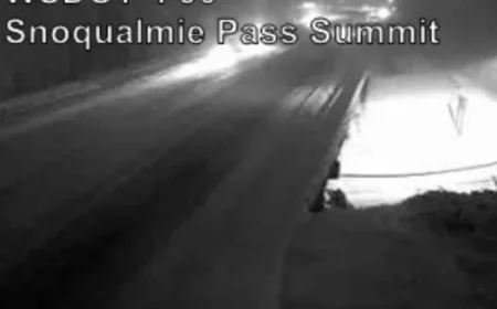 I-90 East Closes Near North Bend Due to Snow Spinouts
