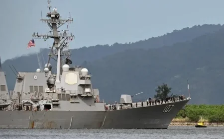 US Warship Reaches Venezuela’s Coast