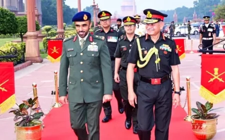 UAE Land Forces Commander Honored with Guard of Honour in New Delhi