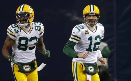 Steelers Host Wide Receiver Linked to Aaron Rodgers