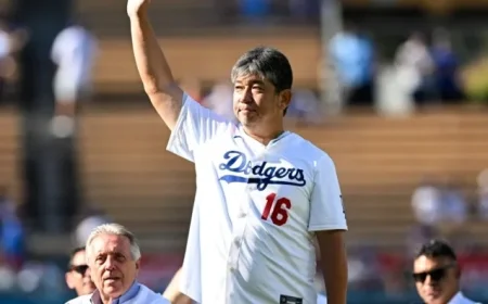 Hideo Nomo, Orel Hershiser to Pitch First at World Series Games 3-4