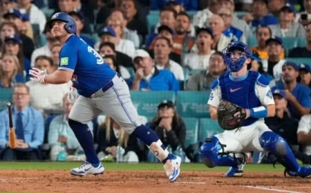 2025 World Series: Alejandro Kirk Ties Mexican Playoff Home Run Record