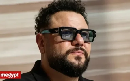 Comedian Mo Amer Finds Success in Humor