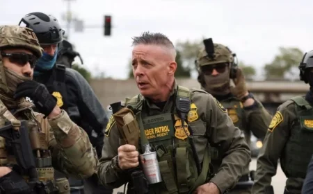 Judge Orders Chicago Immigration Official to Attend Court Daily Until Nov. 5