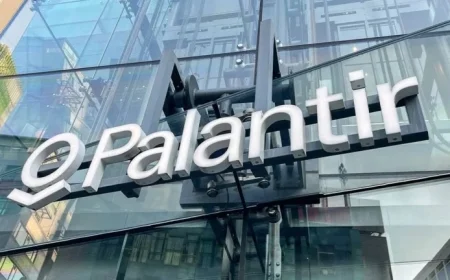 Palantir Plans Stock Split Before Q3 Earnings Release
