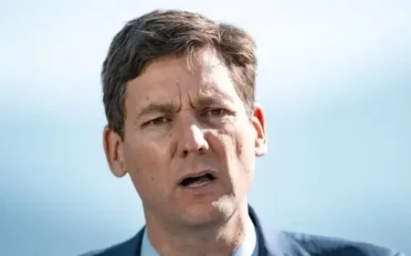 British Columbia to Proceed with Anti-Tariff Campaign Amid Trump’s Ontario Dispute