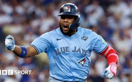 Toronto Blue Jays Triumph Over LA Dodgers 6-2 in MLB World Series Game 4 Leveling Series at 2-2