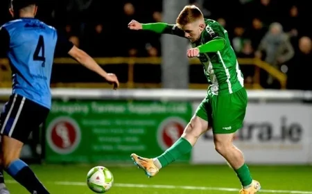 Cian Curtis Shines as Bray Wanderers Advance to Play-Off Final