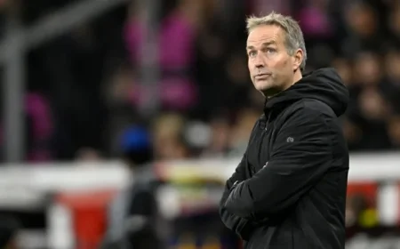 Leverkusen Goalkeeper Decision: Will Blaswich Play in the Cup, Hjulmand?