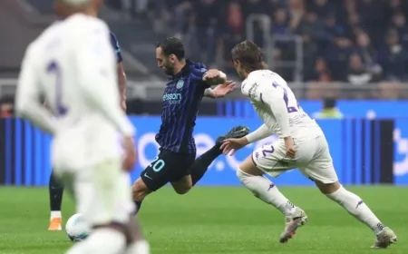 Inter Dominates Fiorentina 3-0: Calhanoglu Shines While De Gea’s Brilliance Goes Unrewarded